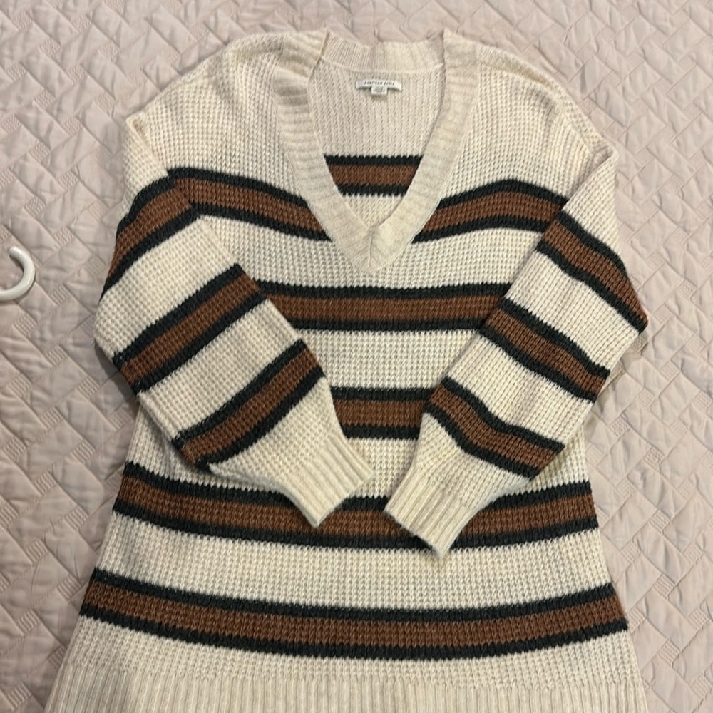 Women’s American Eagle sweater size small